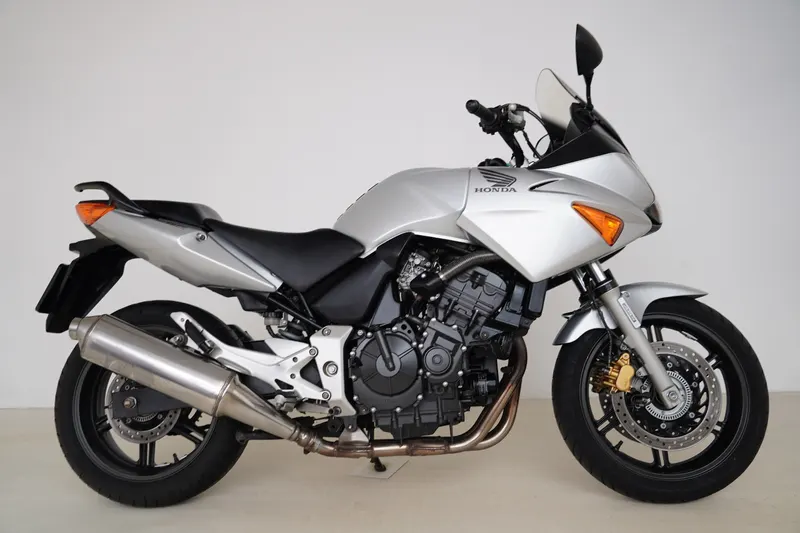 Honda CBF600 (2004)
