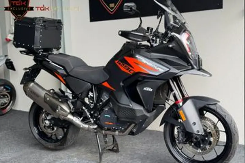 KTM 1290 Super Adventure (2023)