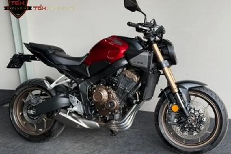 Honda CB650R (2024)