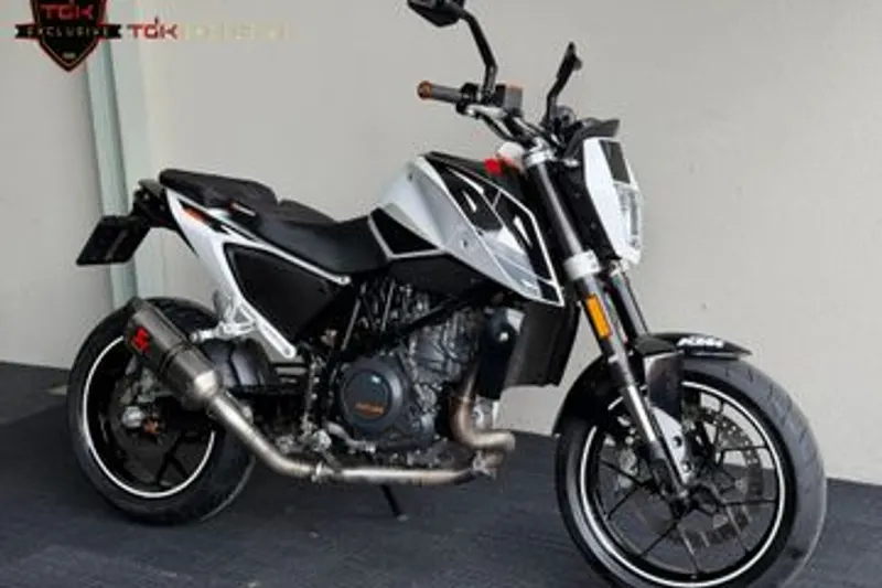 KTM 690 Duke (2017)