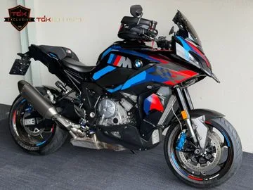BMW M 1000 XR Competition (2024) — foto 1