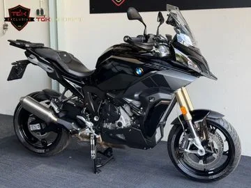 BMW S 1000 XR (2023) — foto 1