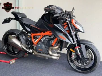 KTM 1290 Super Duke (2022) — foto 1