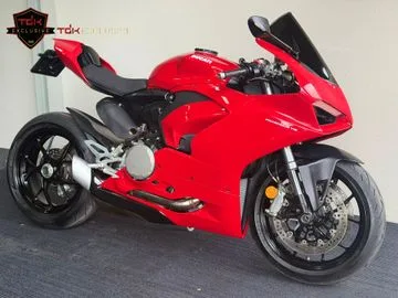 Ducati Panigale V2 (2020) — foto 1