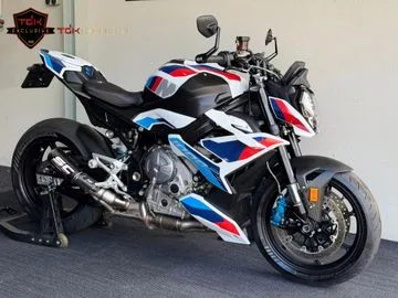 BMW M 1000 R (2023) — foto 1
