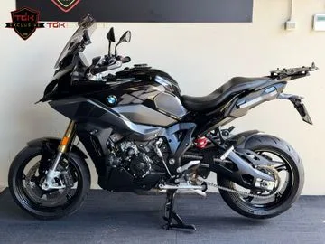 BMW S 1000 XR (2024) — foto 1