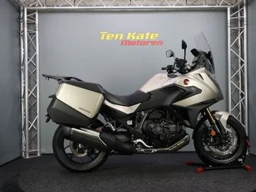 Honda NT 1100 (2026) — foto 1
