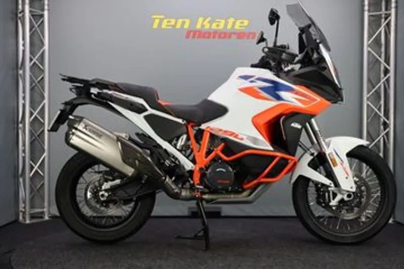 KTM 1290 Super Adventure (2024)