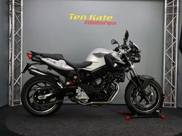 BMW F 800 R (2010) — foto 1