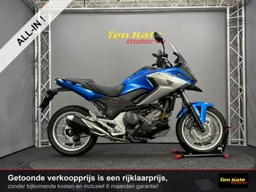 Honda NC750X (2017) — foto 1