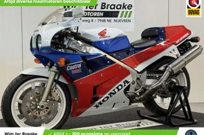 Honda VFR 750R RC30 (1991)