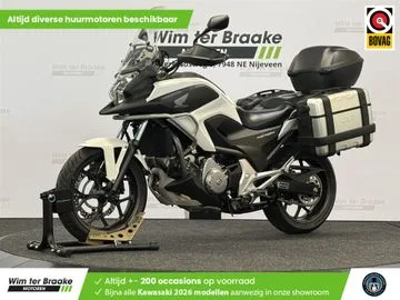 Honda NC 700X ABS (2012) — foto 1