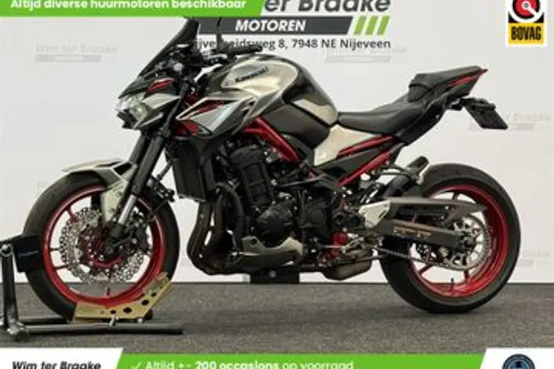 Kawasaki Z900 (2023)