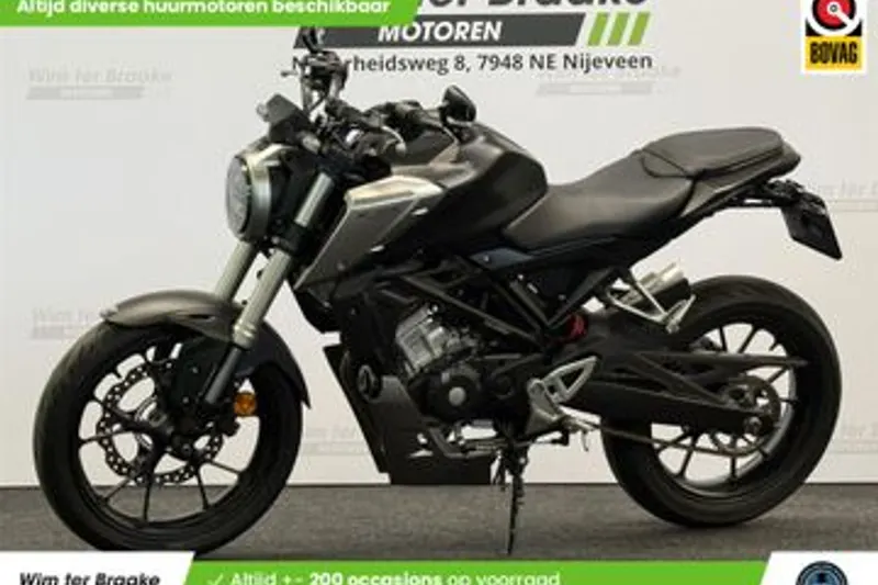 Honda CB125R (2019)