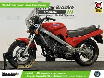 Honda NTV 650 (1993) — foto 1