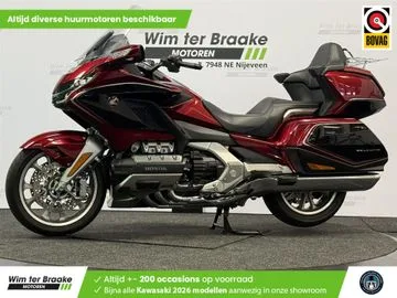 Honda GL 1800 GOLDWING DELUXE (2018) — foto 1