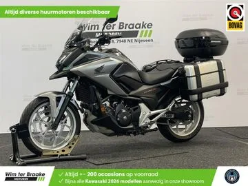 Honda NC750X (2016) — foto 1