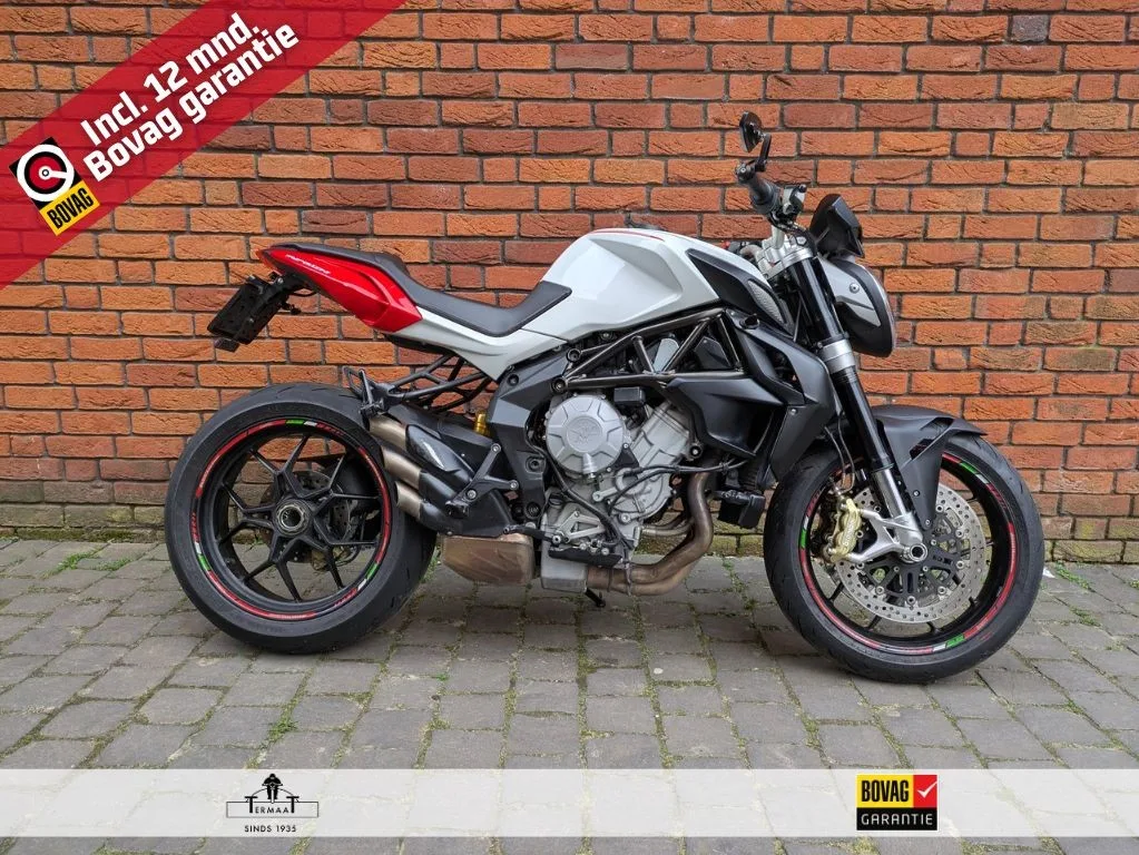 MV Agusta Brutale 800 (2013) — foto 1