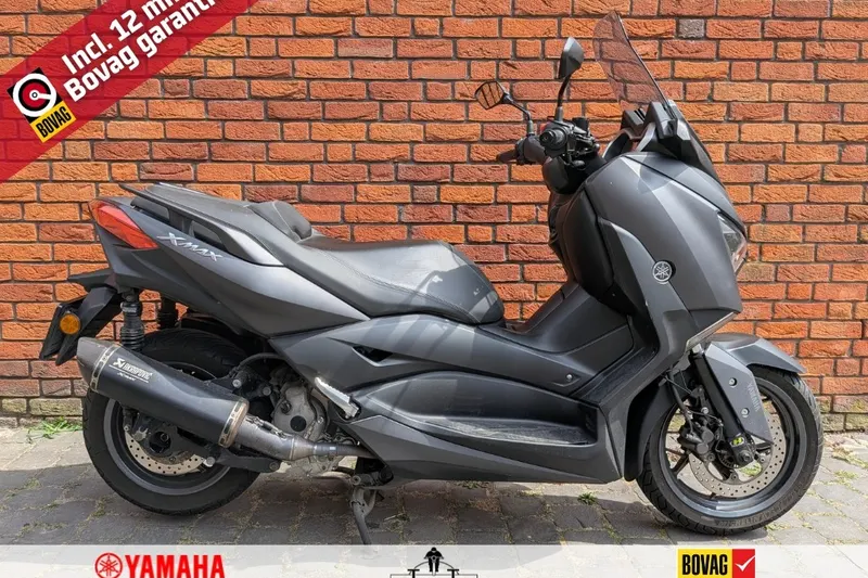 Yamaha X-MAX 300 (2021)