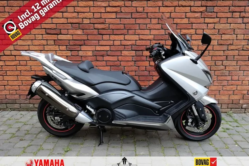Yamaha T MAX (2017)