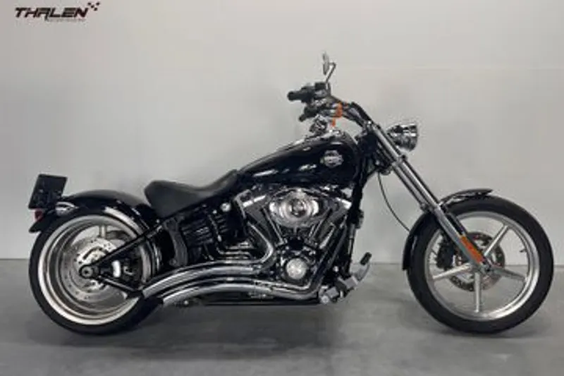 Harley-Davidson Rocker C (2009)