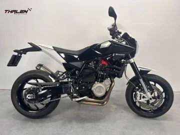 Husqvarna Nuda 900 (2014) — foto 1