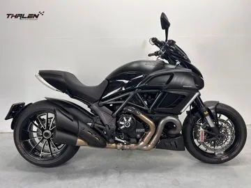 Ducati Diavel 1200 Lage (2012) — foto 1