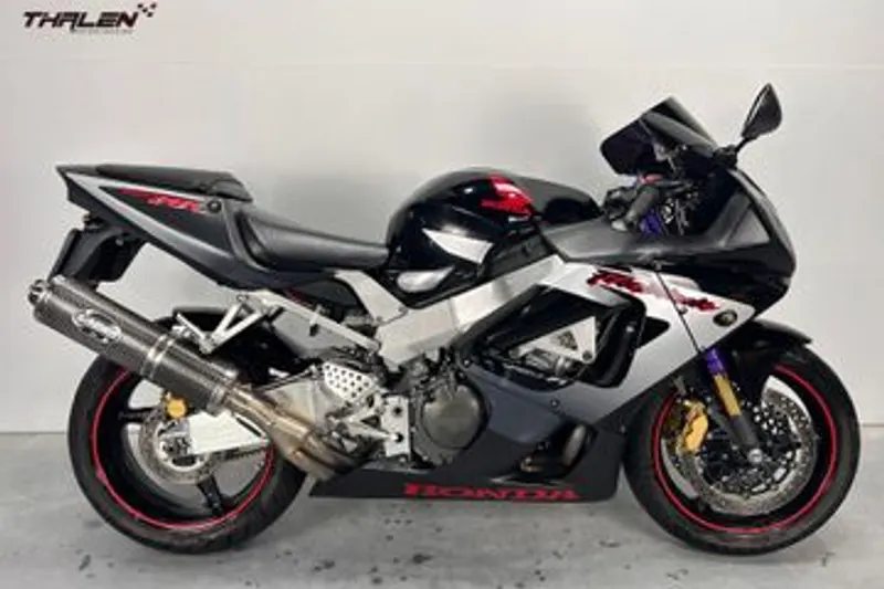Honda CBR 900 RR FIREBLADE (2000)