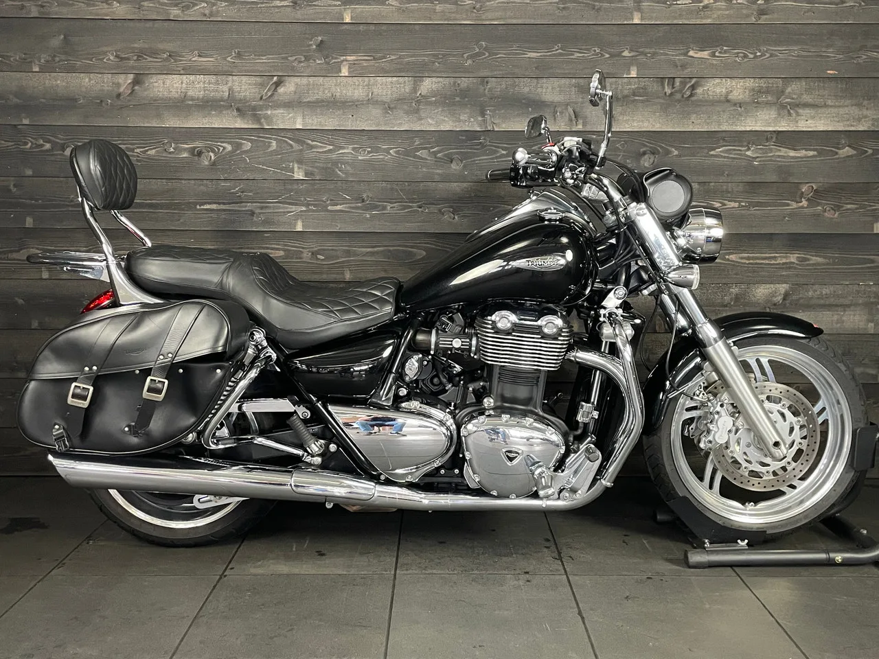 Triumph Thunderbird 1600 (2012) — foto 1