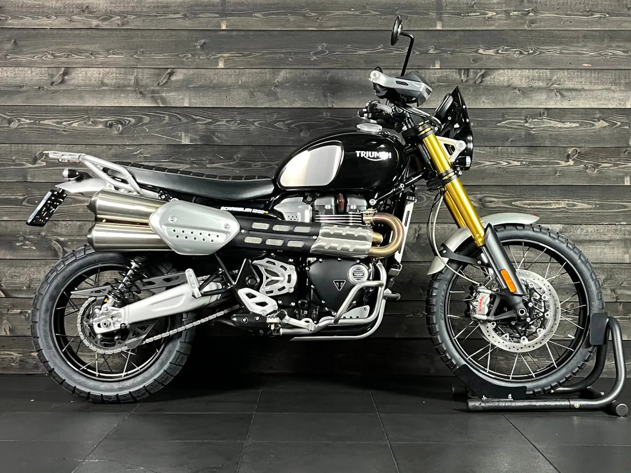 Triumph Scrambler 1200 XE (2022) — foto 1