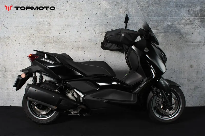 Yamaha Xmax 300 Tech MAX (2024)