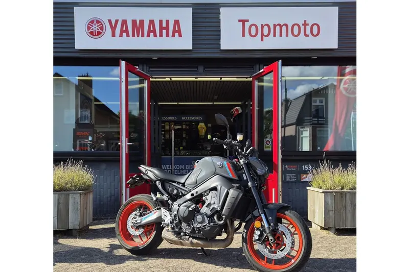 Yamaha MT-09 (2021)