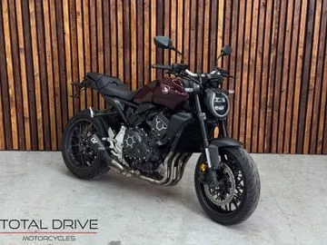 Honda CB 1000 R ABS (2023) — foto 1
