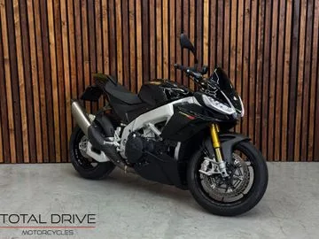 APRILIA TUONO V4 1100 FACTORY (2022) — foto 1