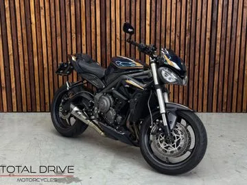Triumph Street Triple S (2021) — foto 1