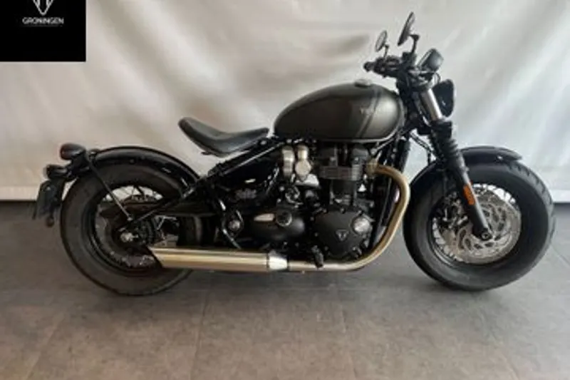 Triumph Bonneville Bobber (2022)