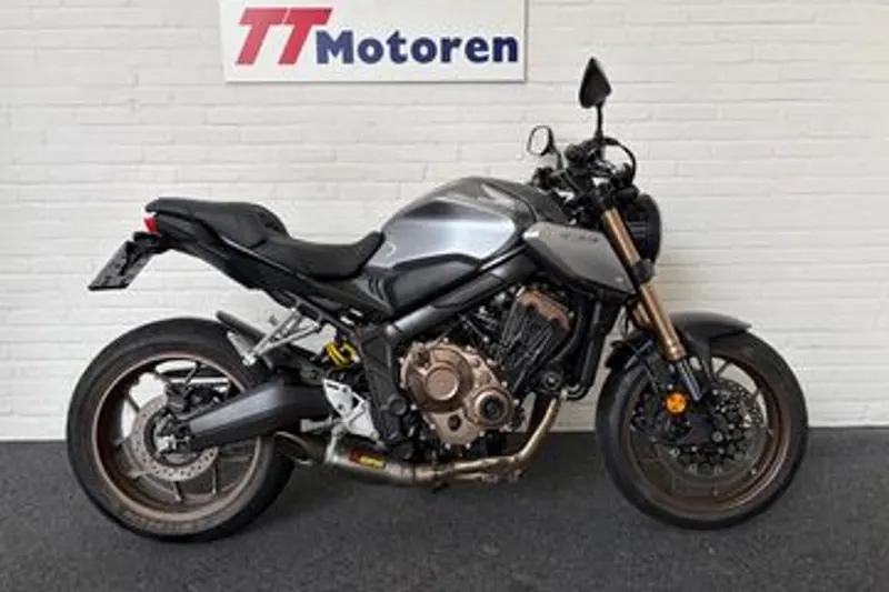 Honda CB650R (2022)