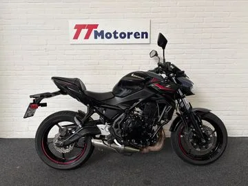 Kawasaki Z650 35 (2025) — foto 1