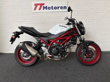 Suzuki SV650 (2023) — foto 1