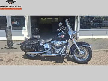 HARLEY-DAVIDSON HERITAGE SOFTAIL CLASSIC 103 FLSTC (2000) — foto 1