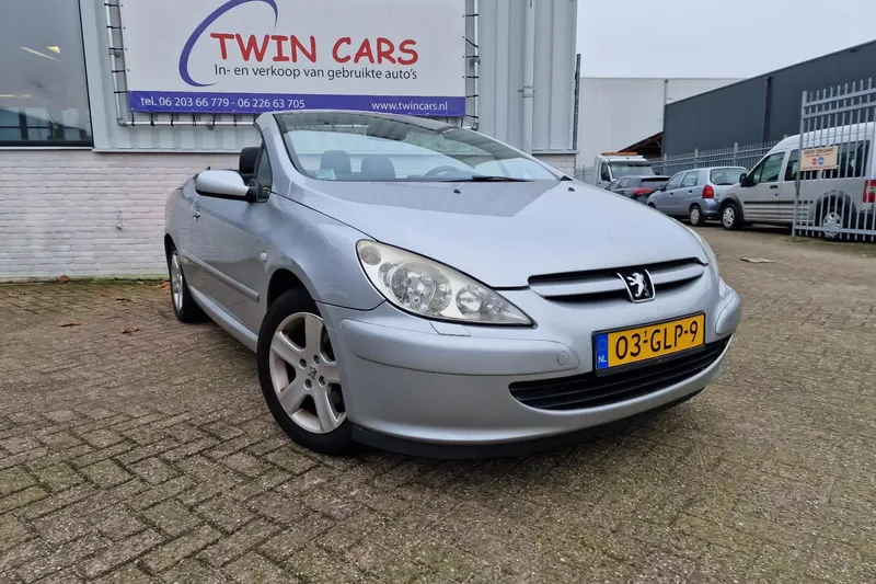 Peugeot 307 CC (2004)