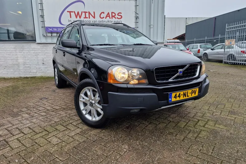 Volvo XC90 (2003)