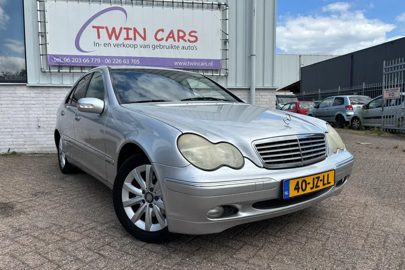 Mercedes-Benz C-Klasse (2002)