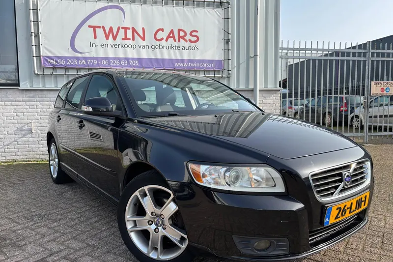 Volvo V50 (2010)