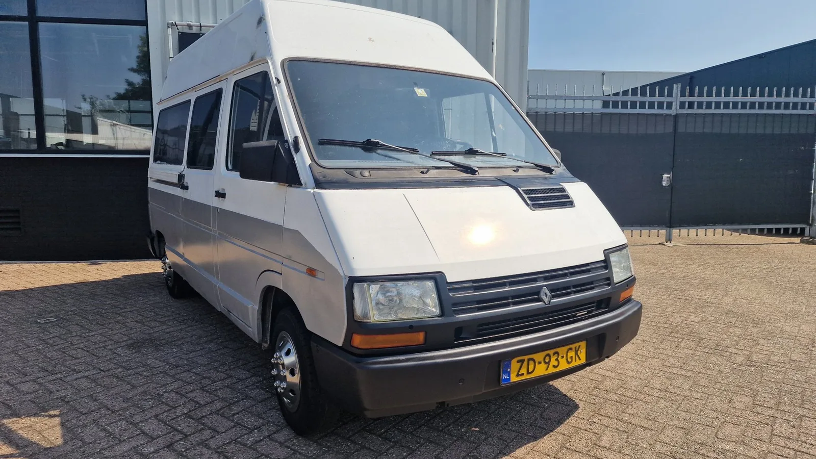 Renault Trafic (1990) — foto 1