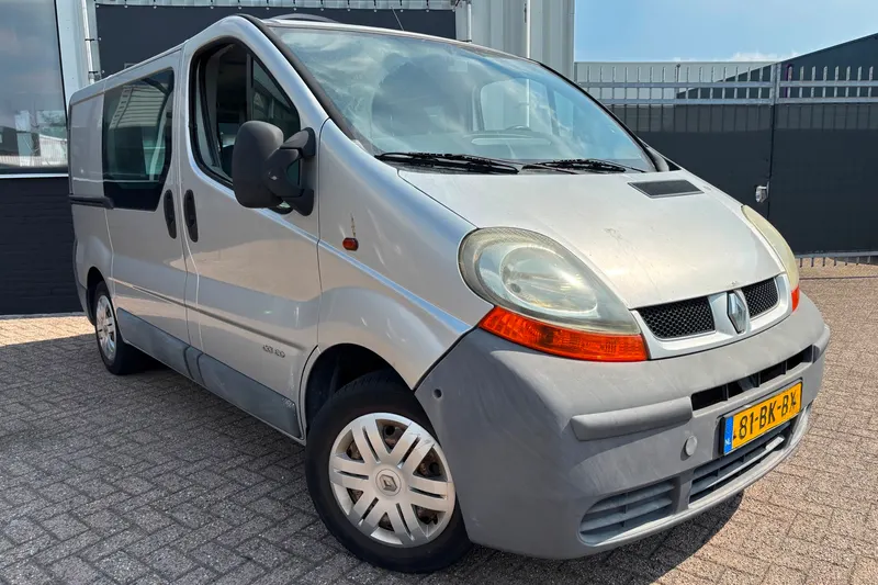 Renault Trafic (2003)