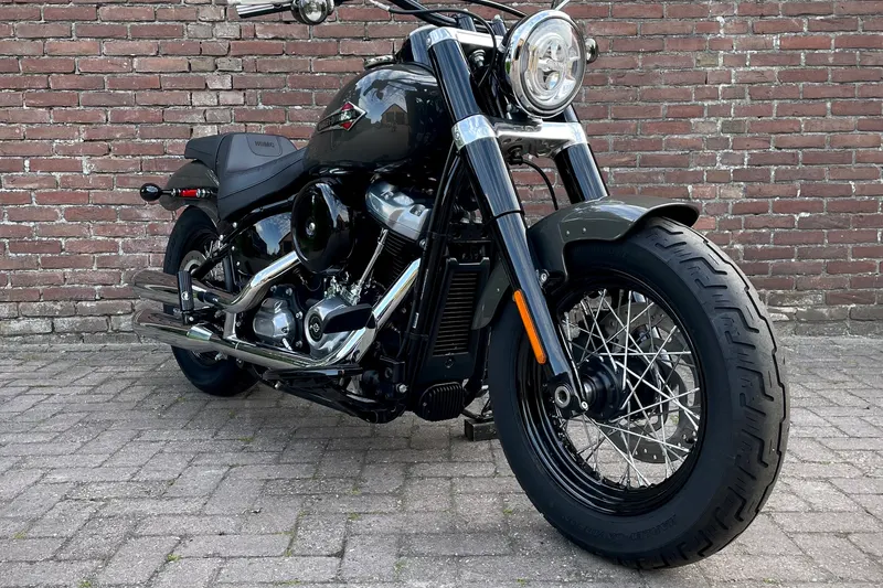 Harley-Davidson Softail Slim (1995)