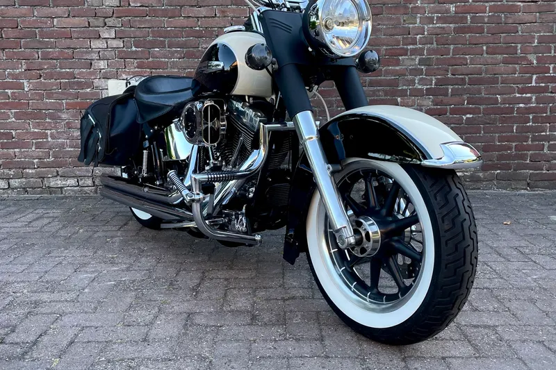 Harley-Davidson Heritage Classic (1993)