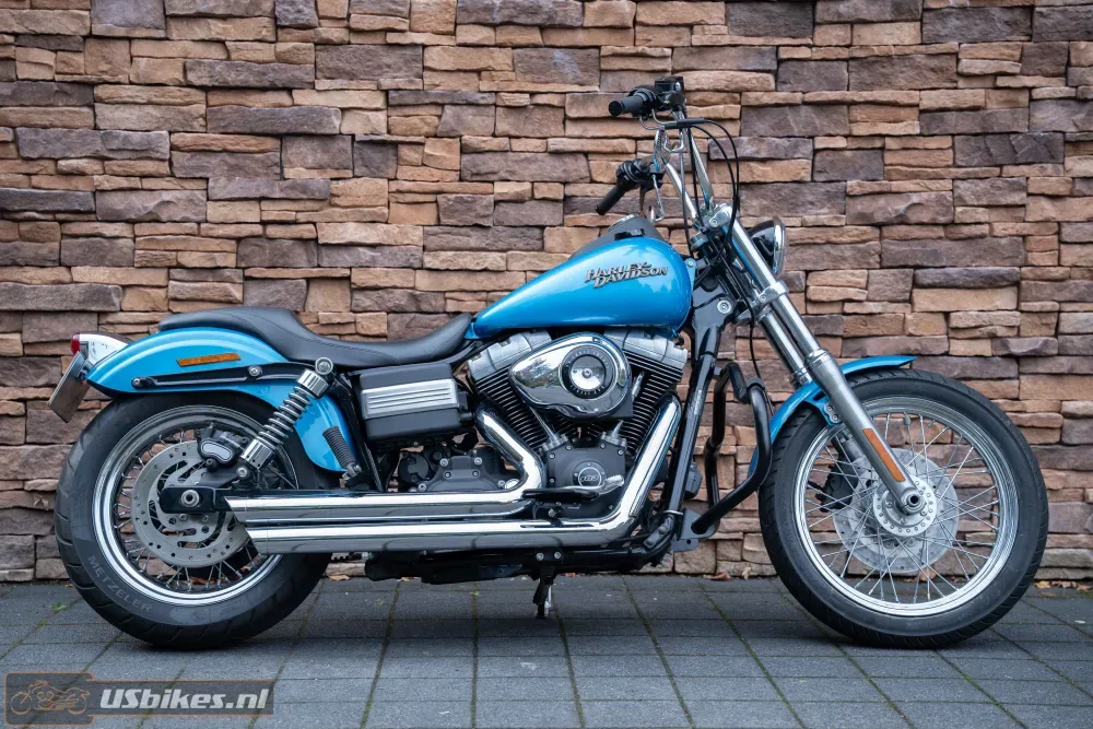 Harley-Davidson Dyna Street Bob 1584 (2008) — foto 1