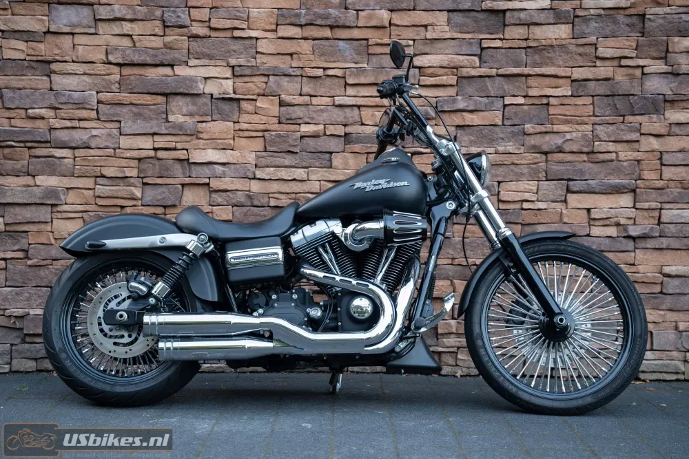 Harley-Davidson Dyna Street BOB (2008) — foto 1